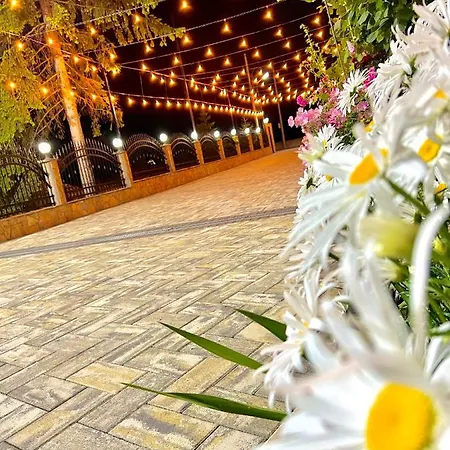 Hotel Breezy Valbone