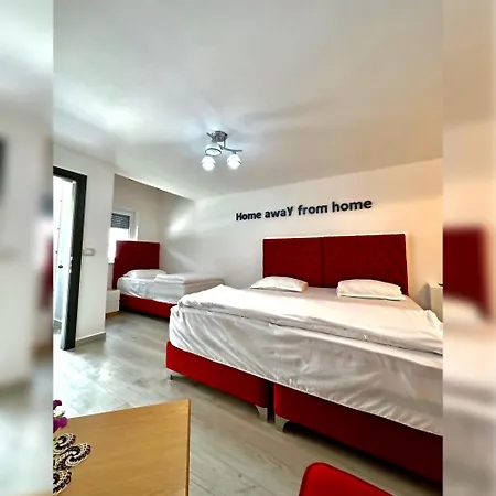 Hotel Breezy Valbone