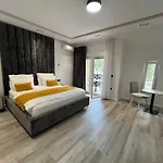 Breezy Hotel Valbone
