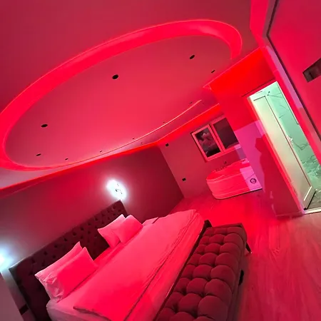 Breezy Hotel *