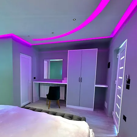 Hotel Breezy *