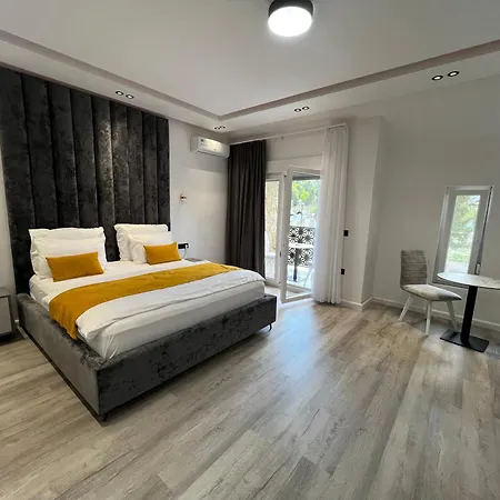 Breezy Hotel Valbone