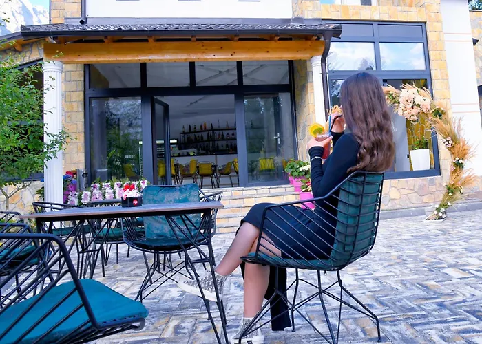 Breezy Hotel Valbone